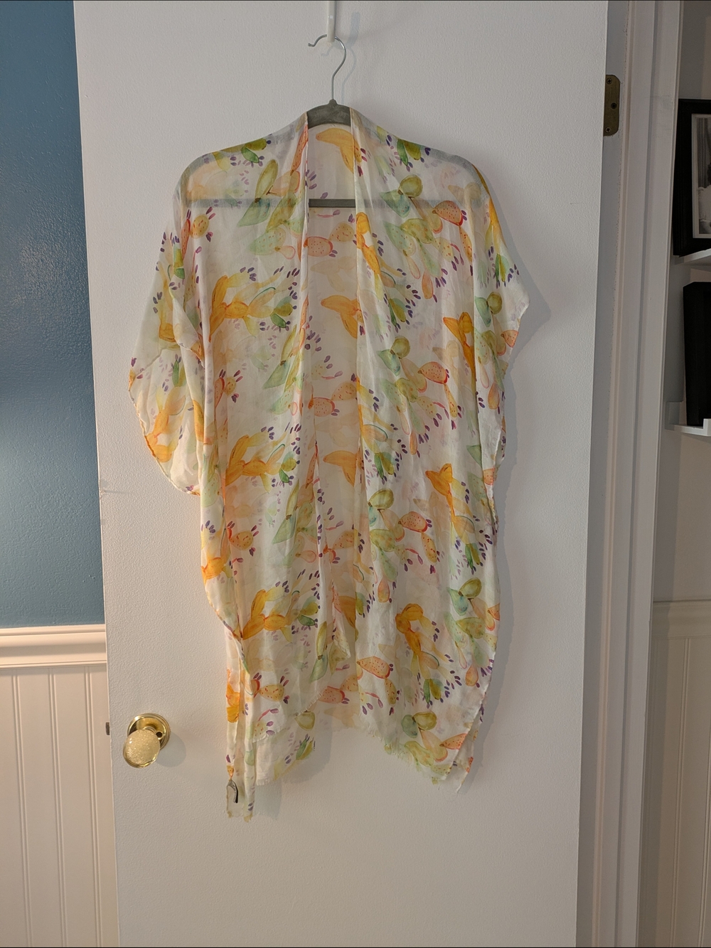 Lightweight Floral Citrus Print Kimono Wrap - White & Yellow